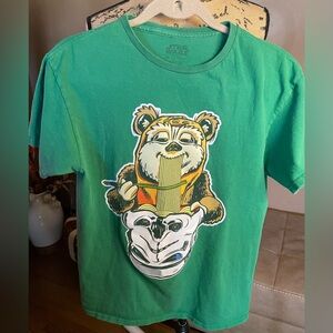Star Wars Ewoks Ramen Eating T Shirt Med PTP 19” Green short sleeve pre owned